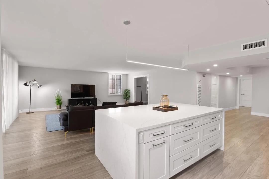 Real Estate Picture 69