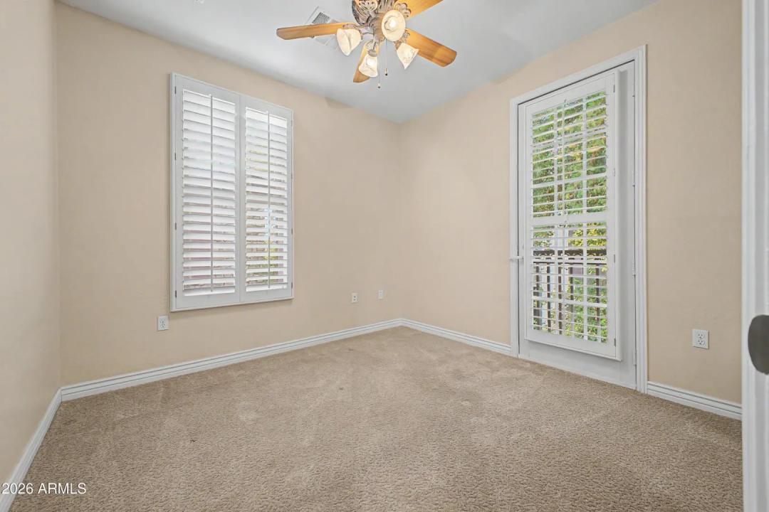 Real Estate Picture 13