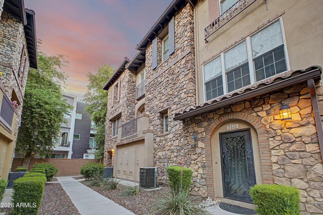 Real Estate Picture 21