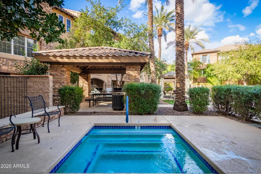 Real Estate Picture 26