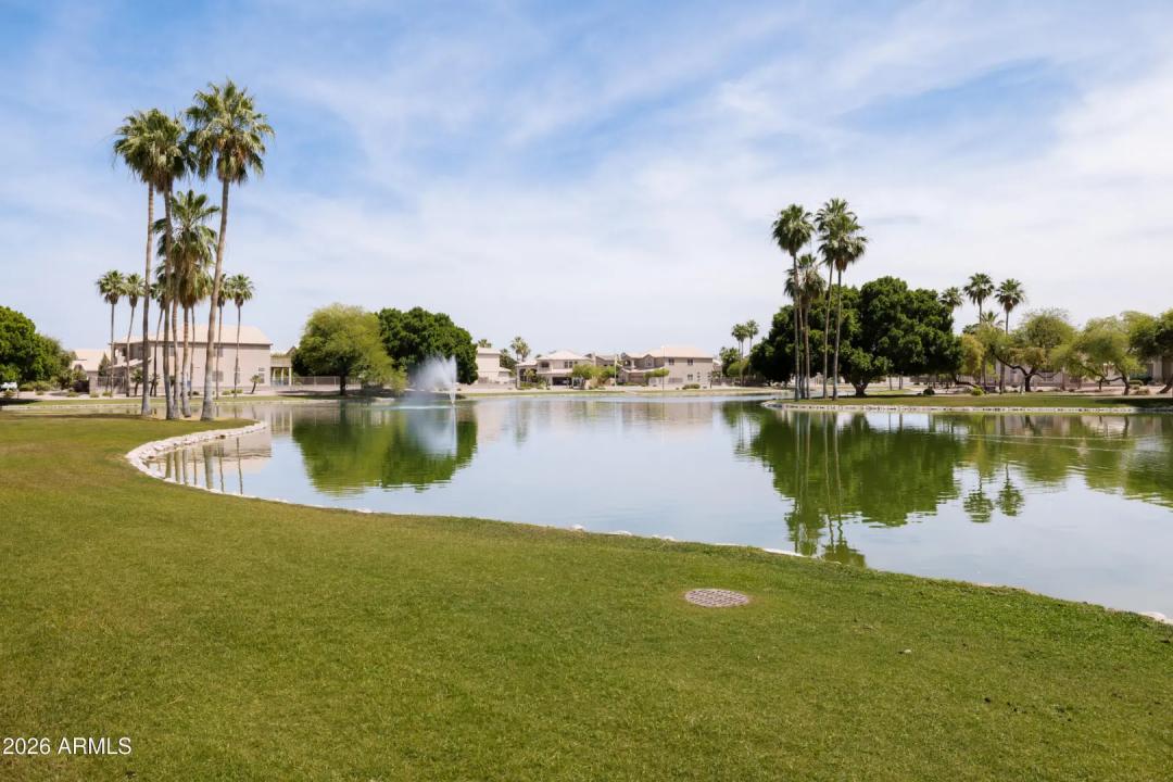 Real Estate Picture 32