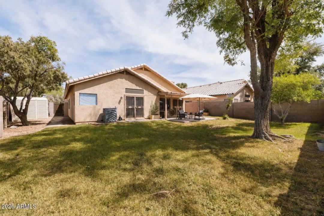 Real Estate Picture 30