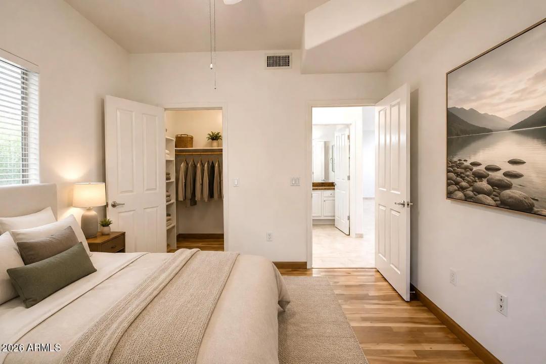 Real Estate Picture 17