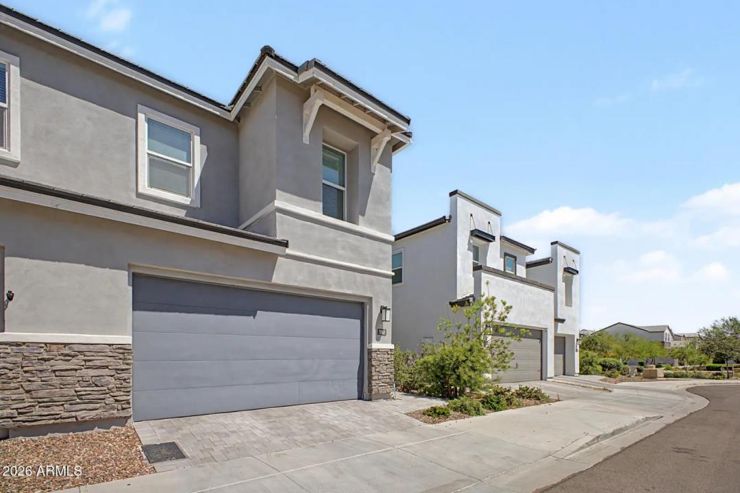 Real Estate Picture 2