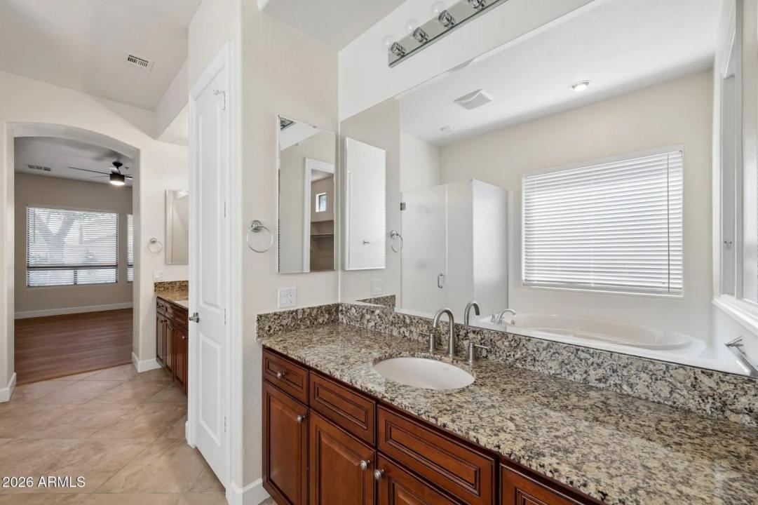 Real Estate Picture 19