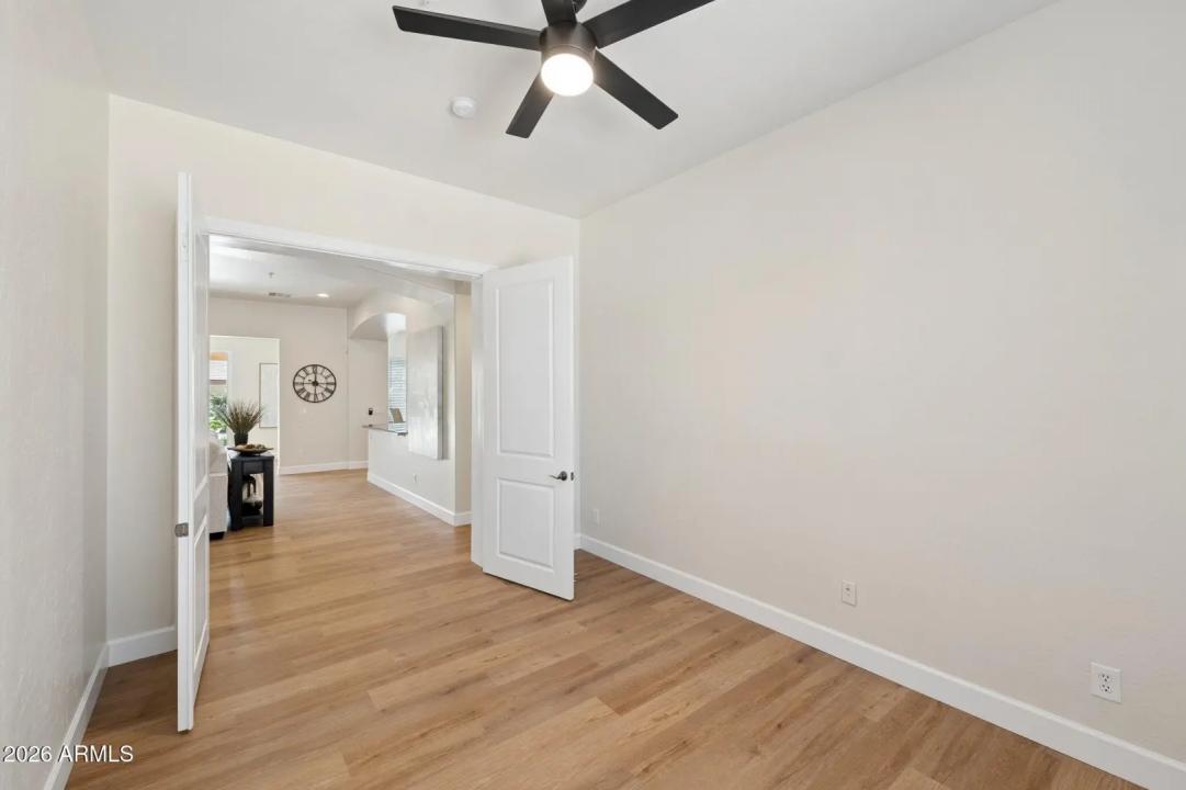 Real Estate Picture 22