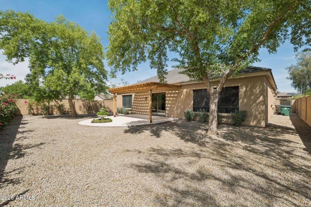 Real Estate Picture 38