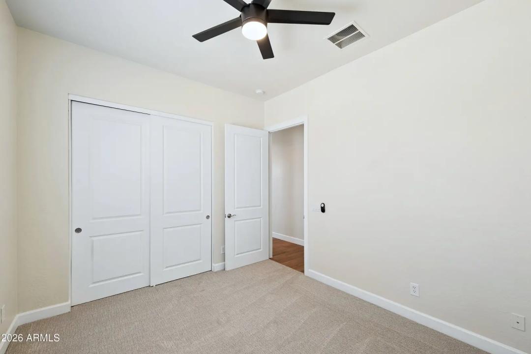 Real Estate Picture 21