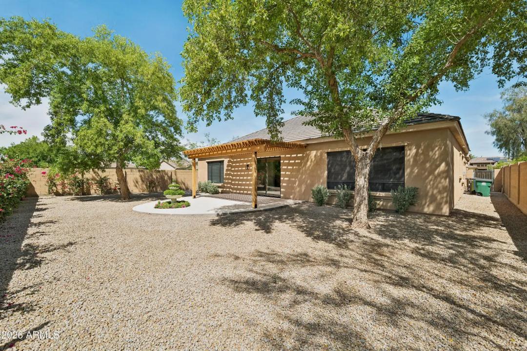 Real Estate Picture 35