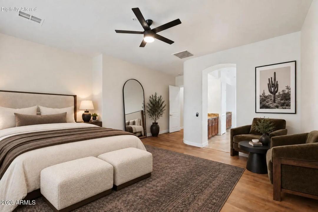 Real Estate Picture 12