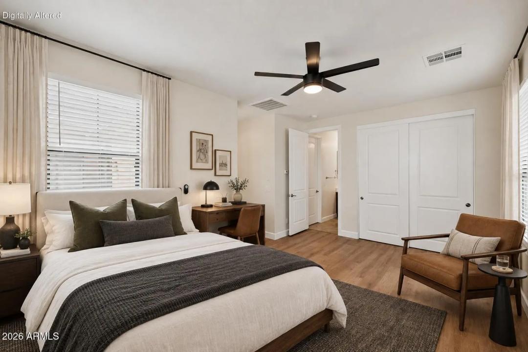 Real Estate Picture 30