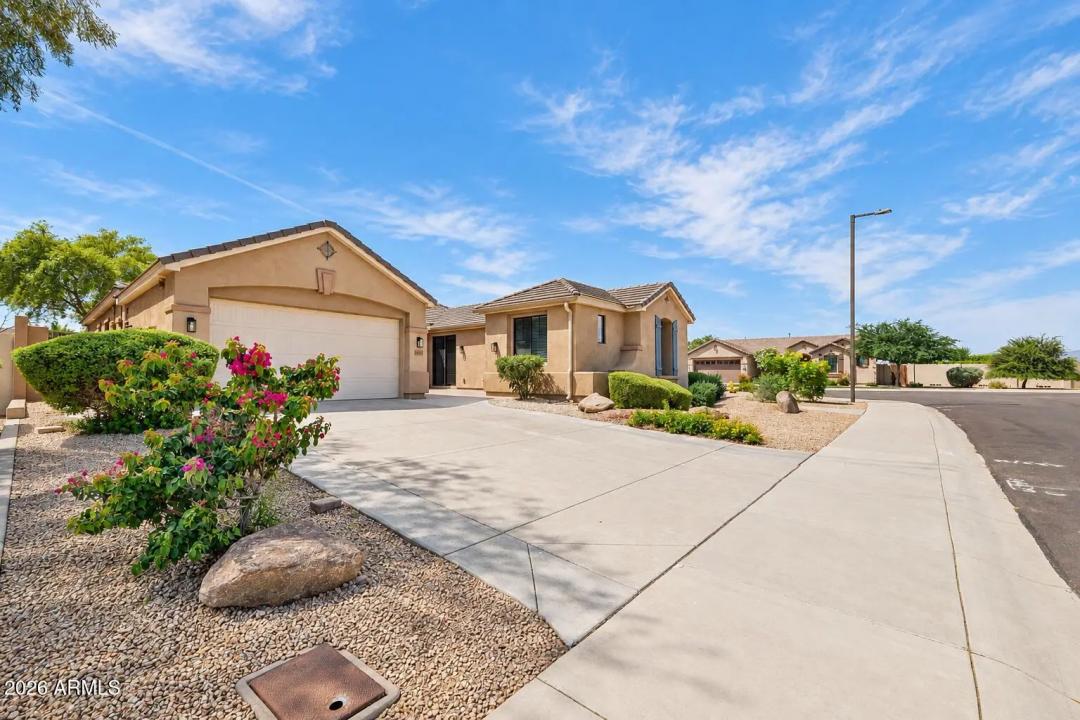 16195 W GLENROSA Avenue Goodyear AZ 85395
