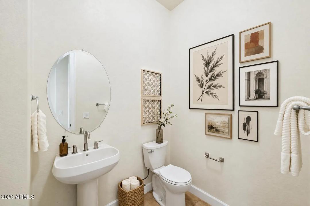 Real Estate Picture 20