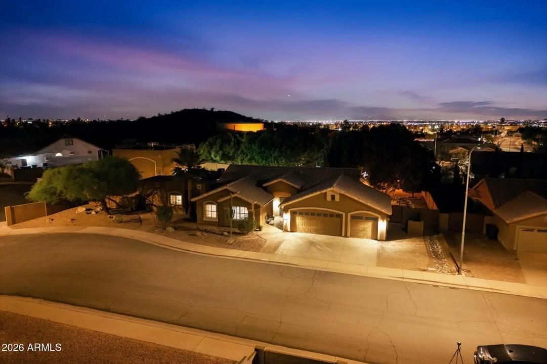 Real Estate Picture 1