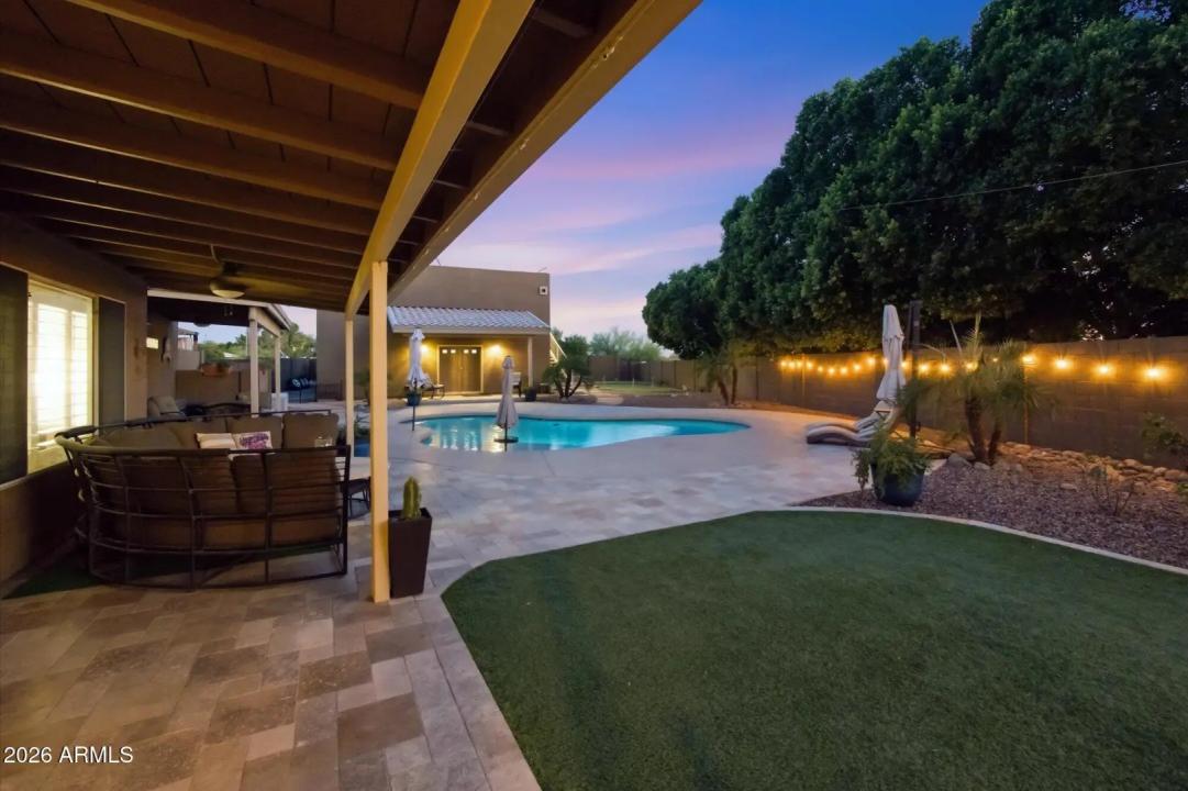 Real Estate Picture 20