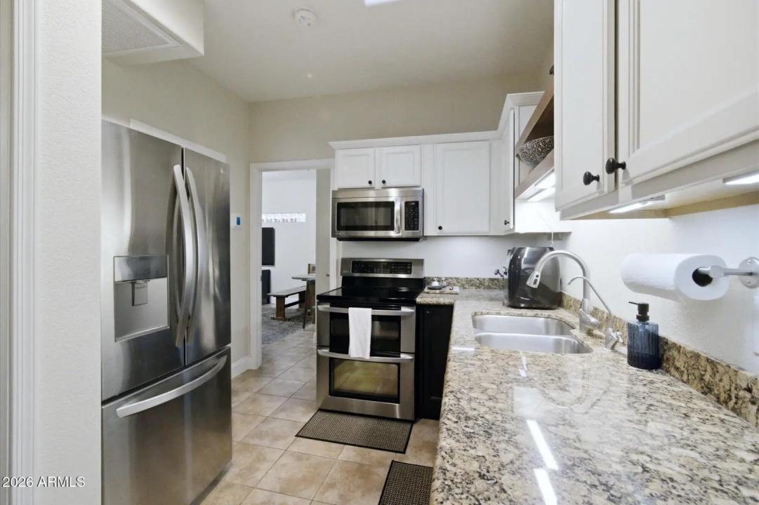 Real Estate Picture 29