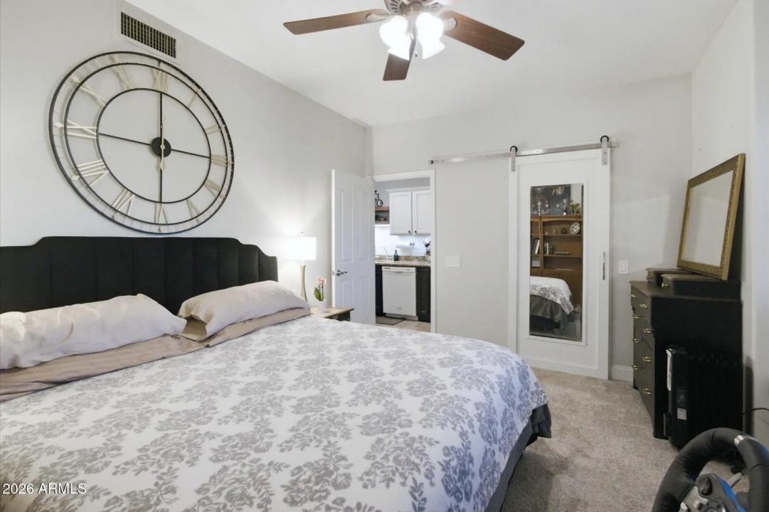 Real Estate Picture 38