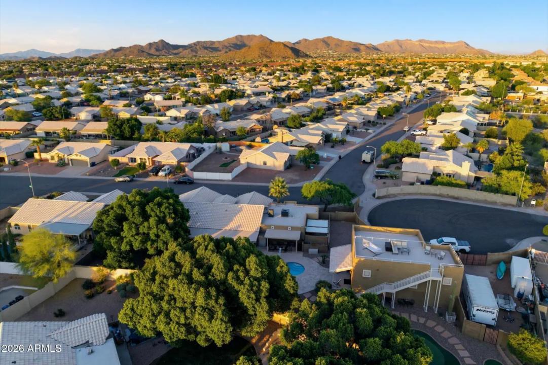 Real Estate Picture 45