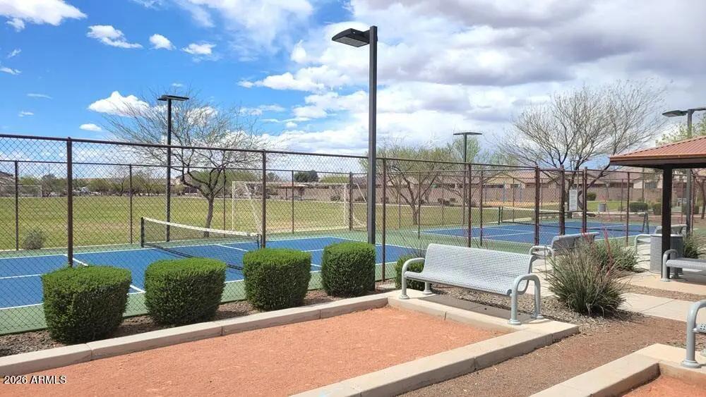 Real Estate Picture 10