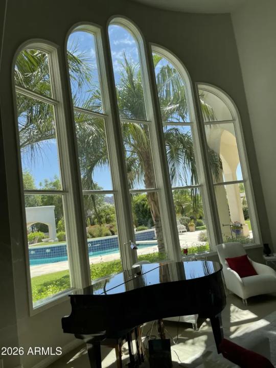 Real Estate Picture 20