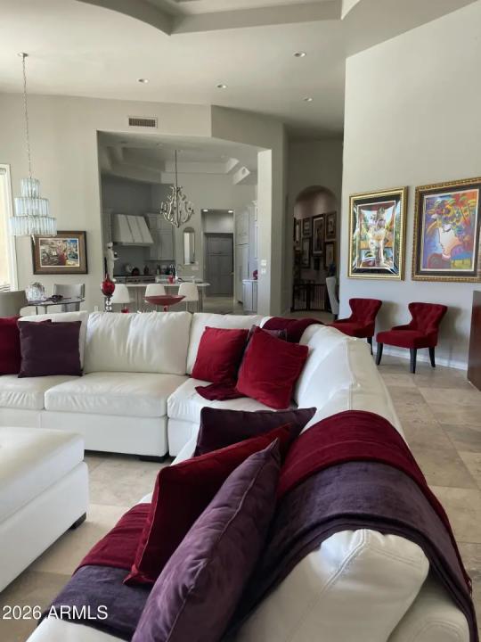 Real Estate Picture 24