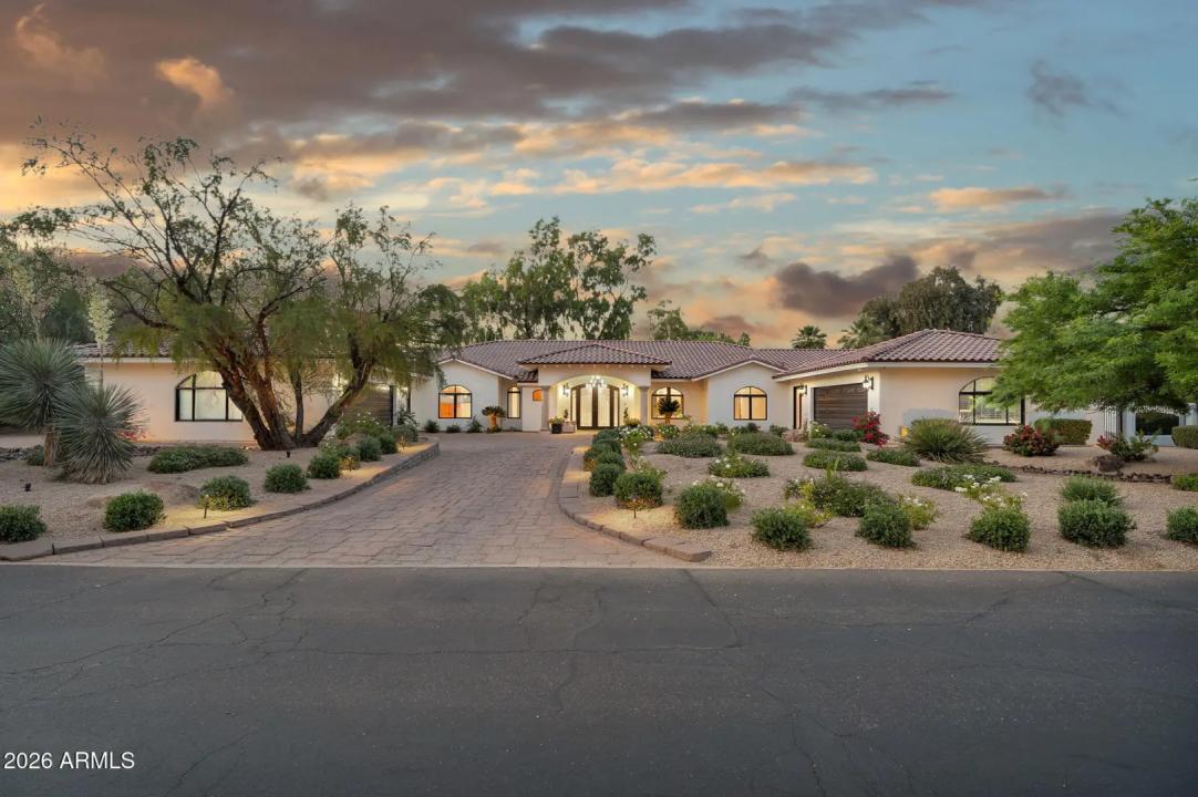 Real Estate Picture 2