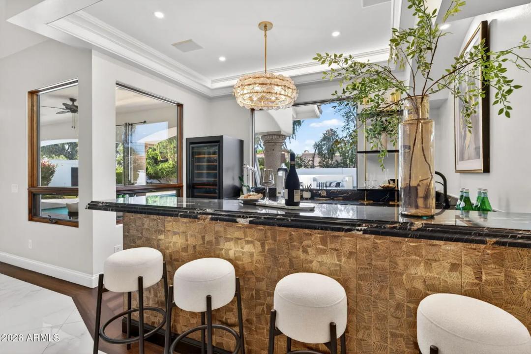 Real Estate Picture 20