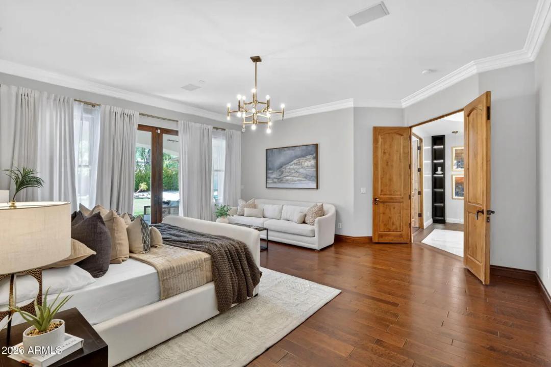 Real Estate Picture 26