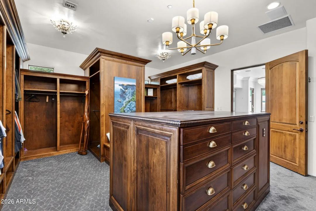 Real Estate Picture 31