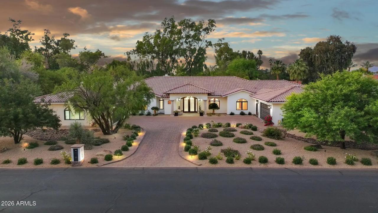 Real Estate Picture 1