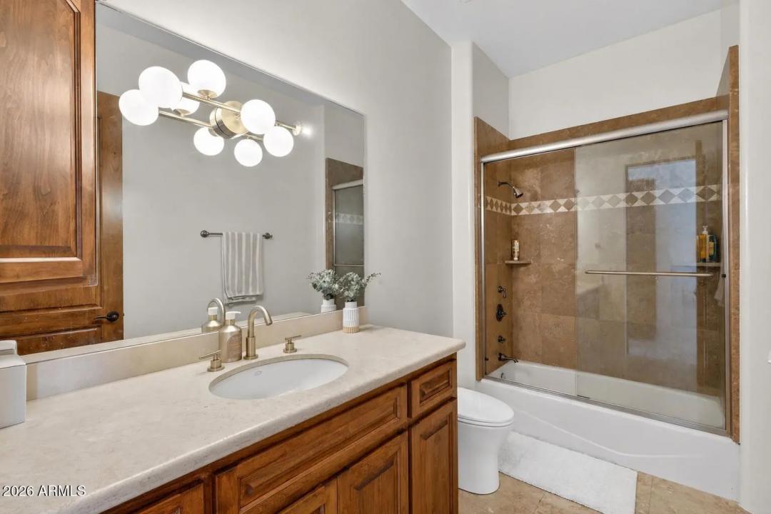 Real Estate Picture 34
