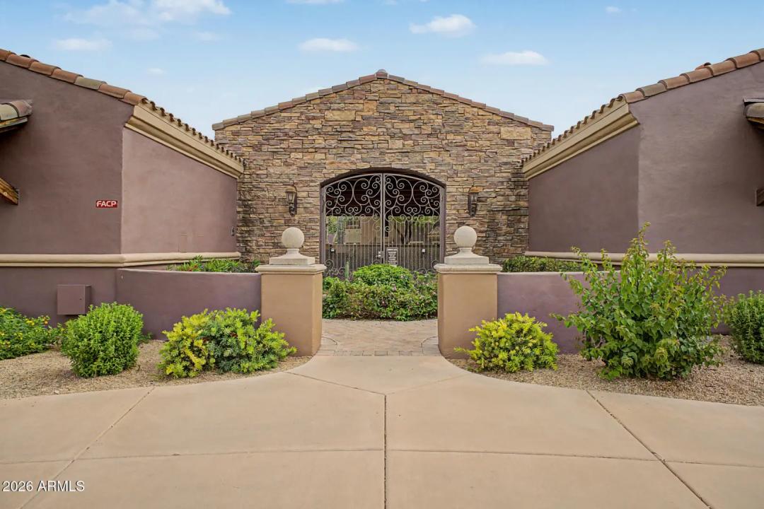 Real Estate Picture 35