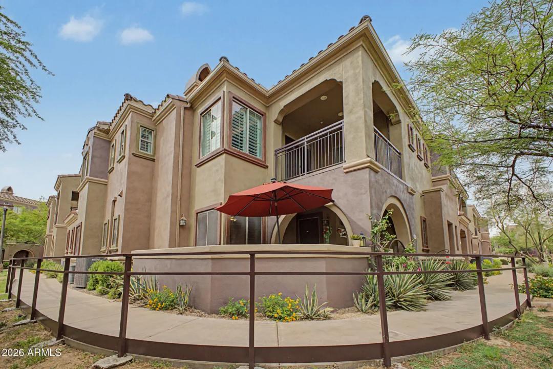 Real Estate Picture 24