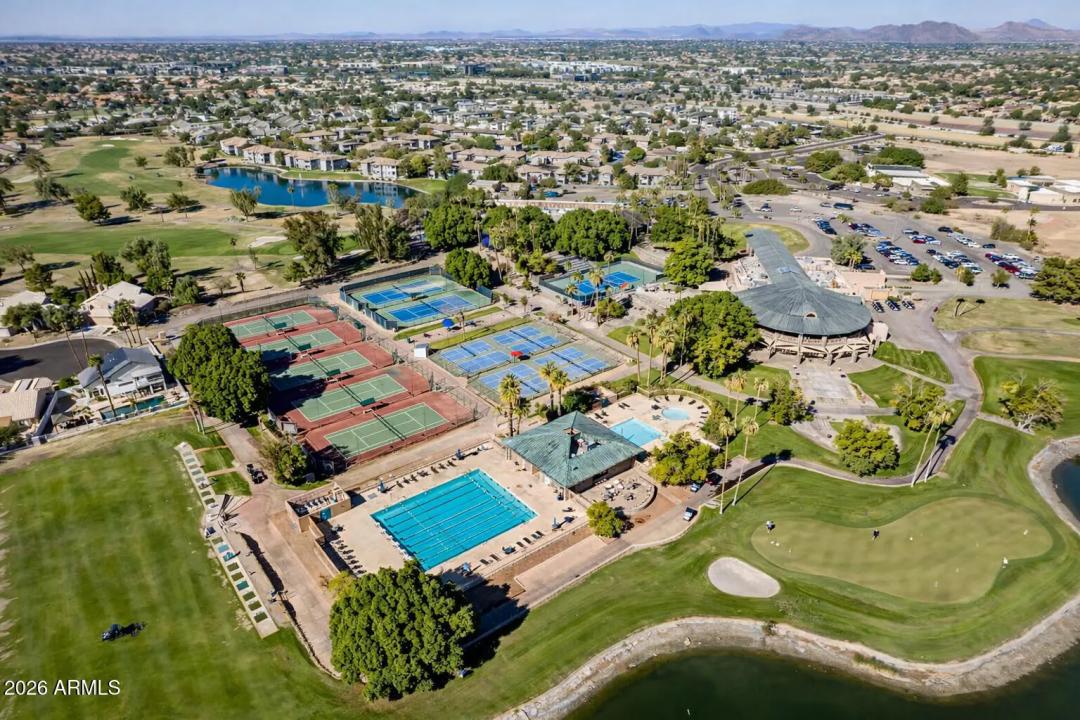 Real Estate Picture 53
