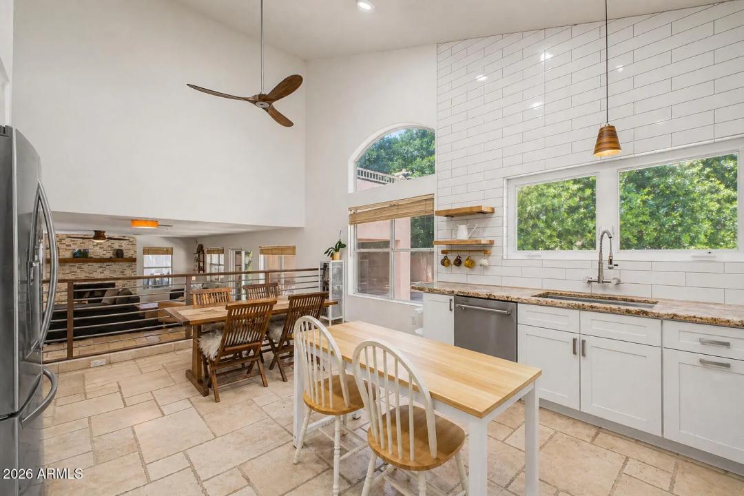 Real Estate Picture 19