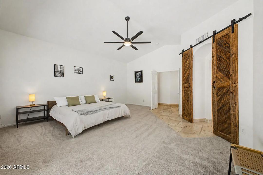 Real Estate Picture 20
