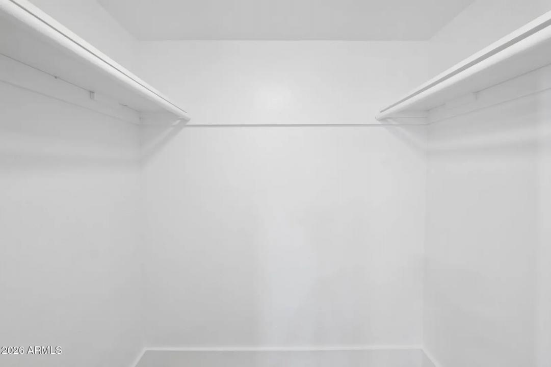 Real Estate Picture 17