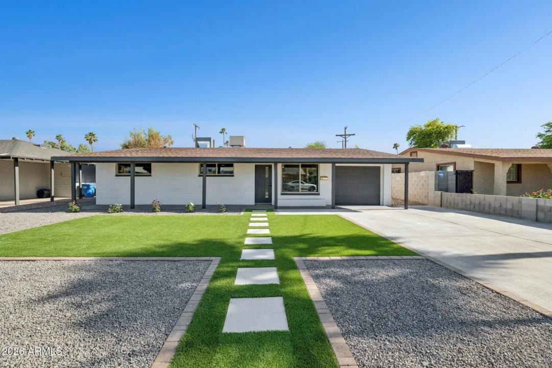 Real Estate Picture 2