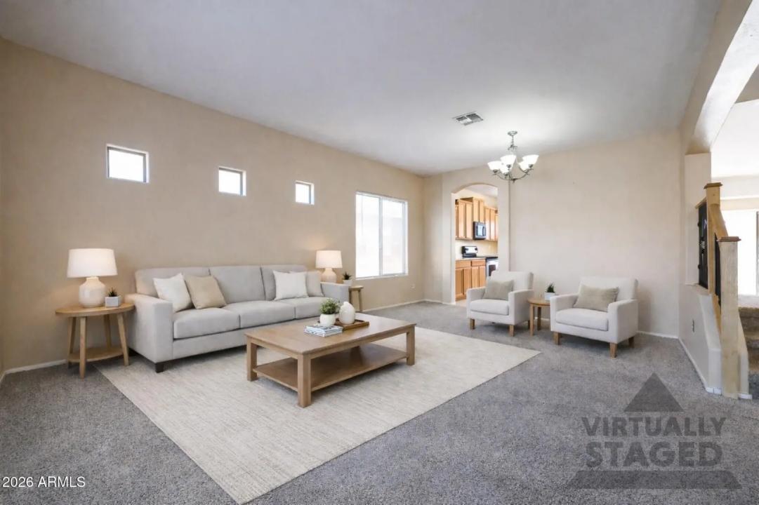 Real Estate Picture 3