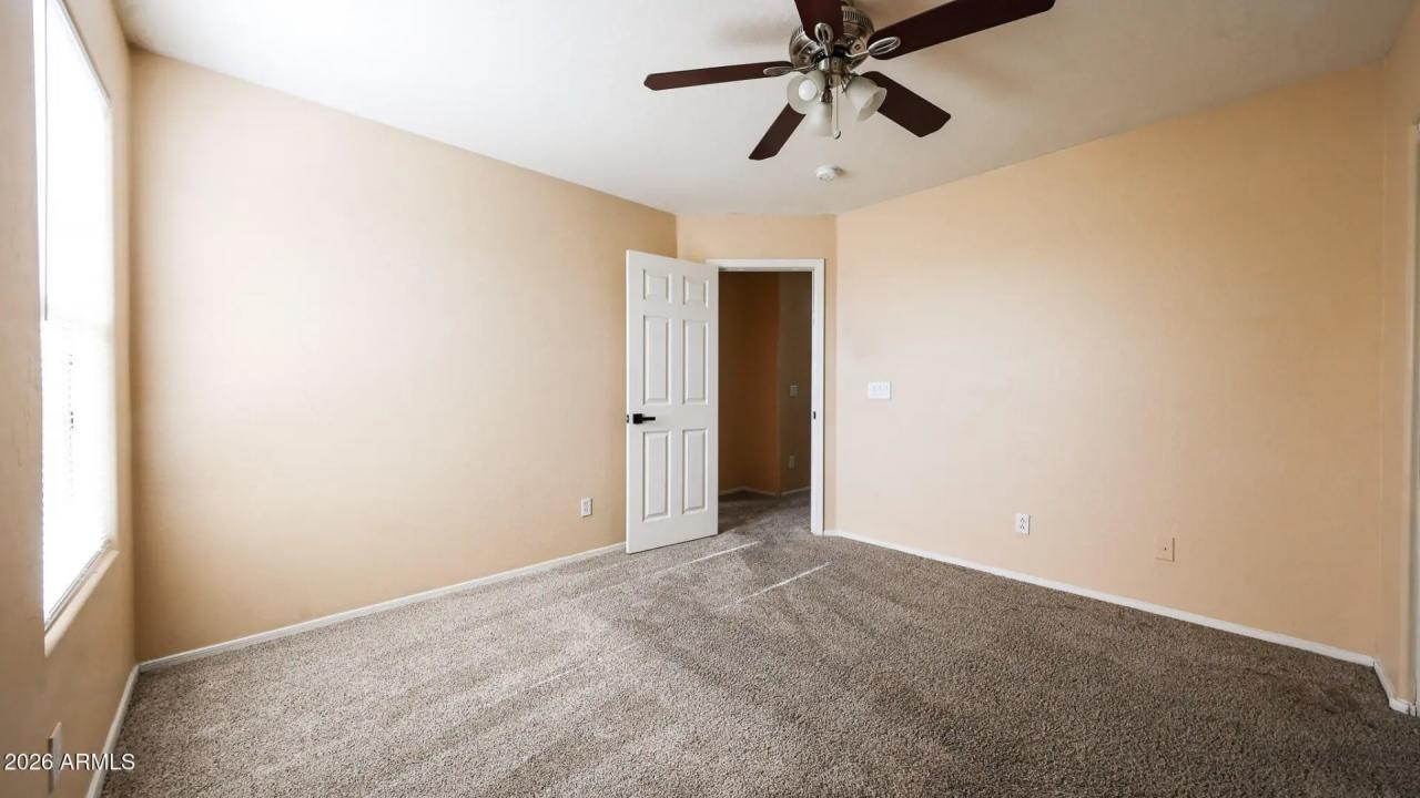 Real Estate Picture 13