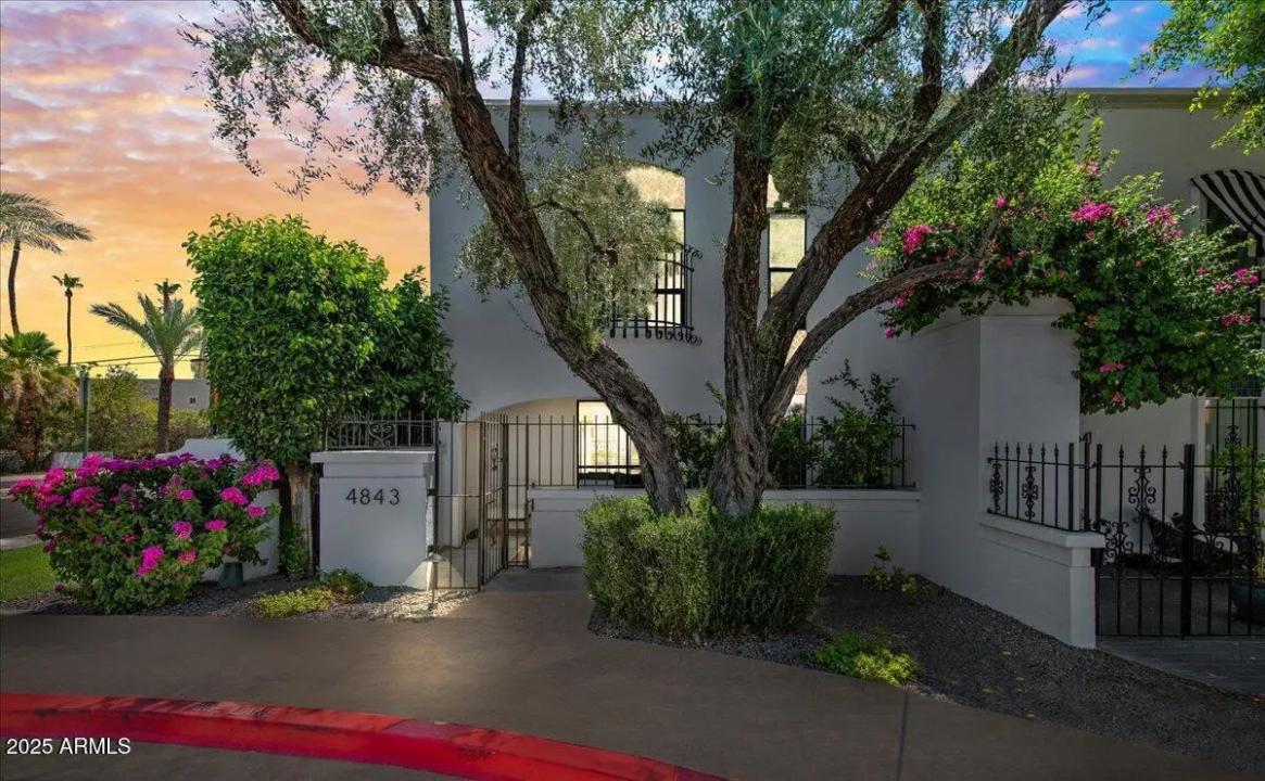 Real Estate Picture 32