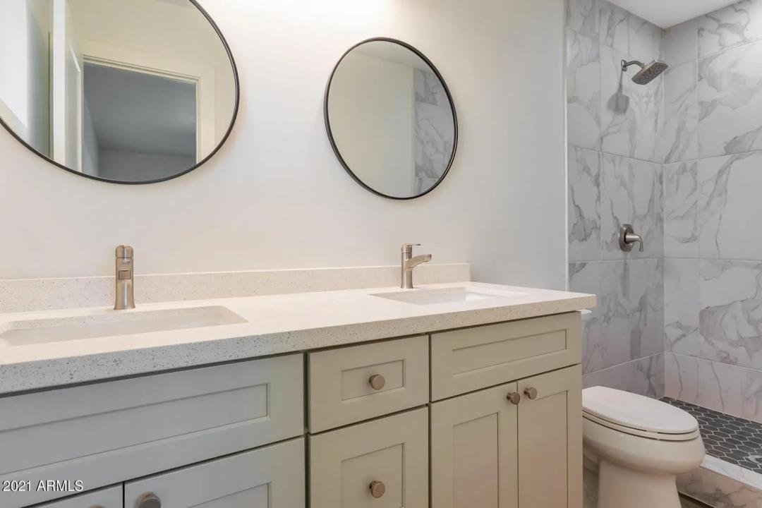 Real Estate Picture 21