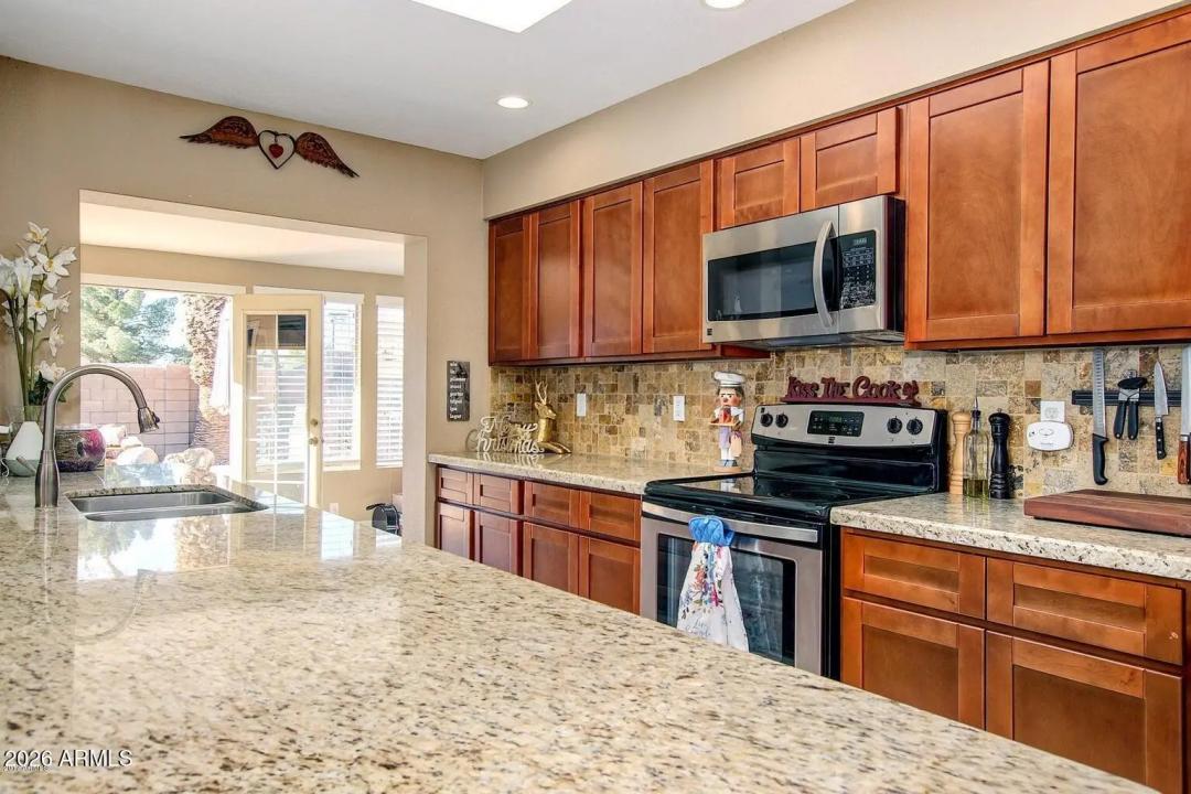 Real Estate Picture 1