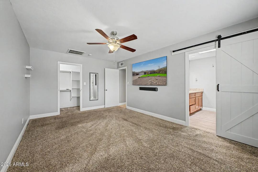 Real Estate Picture 20