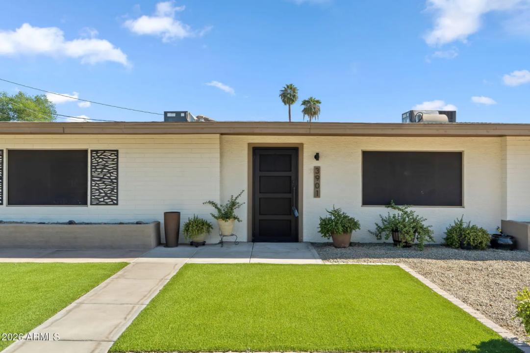 Real Estate Picture 2