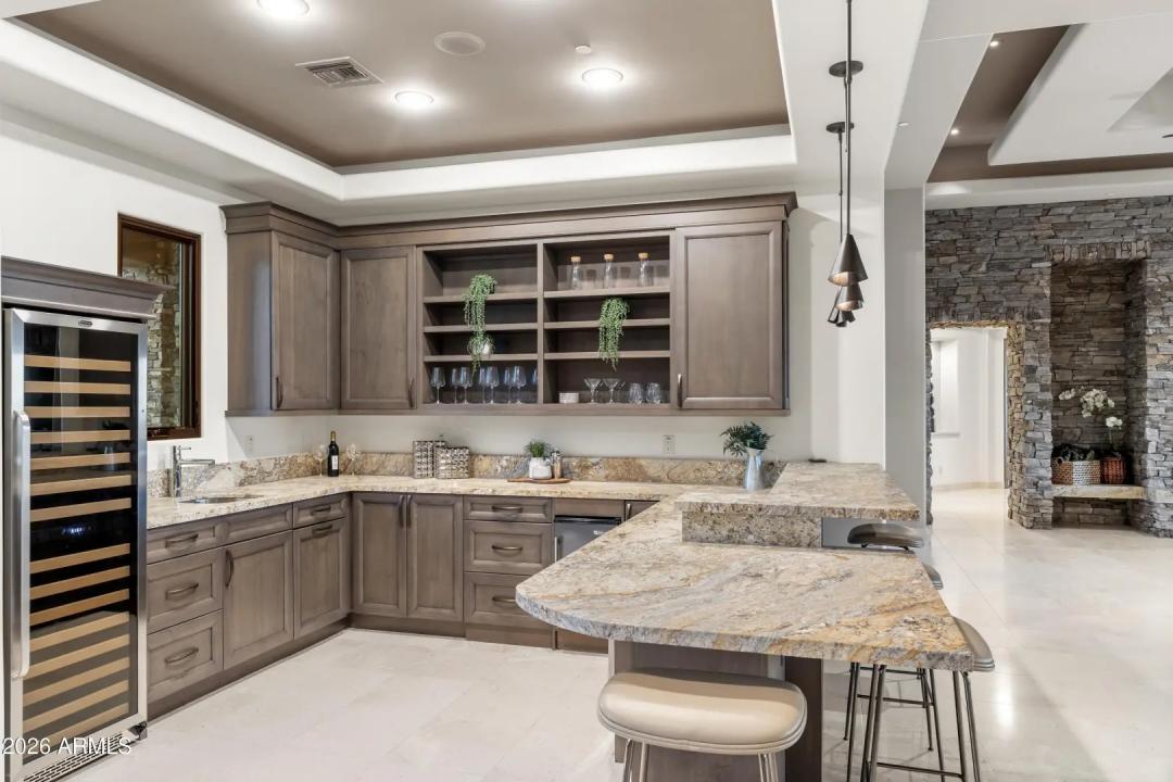 Real Estate Picture 22