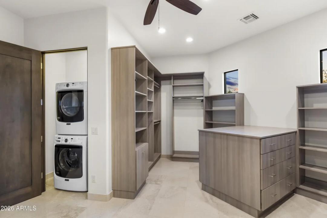 Real Estate Picture 35