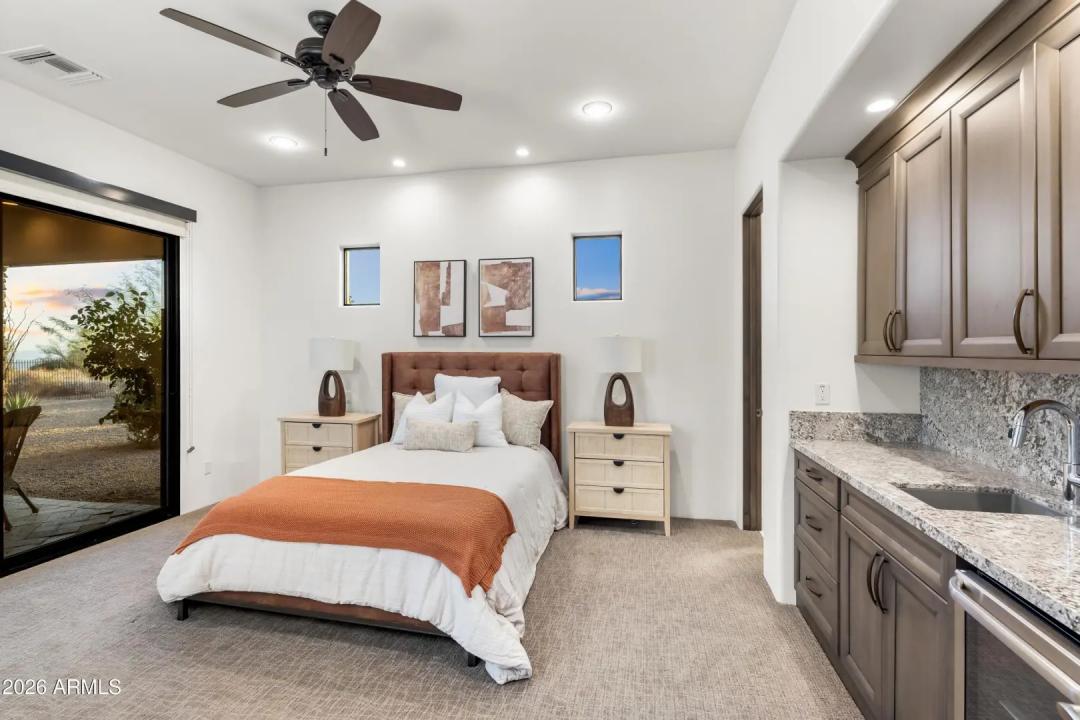 Real Estate Picture 38