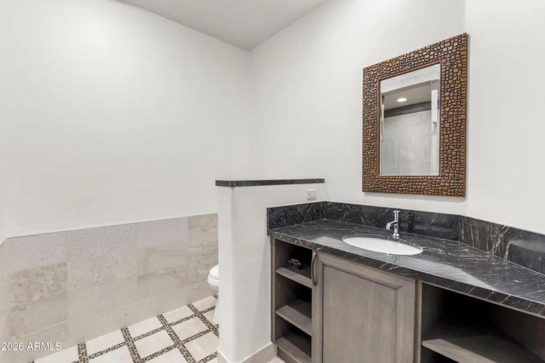Real Estate Picture 43