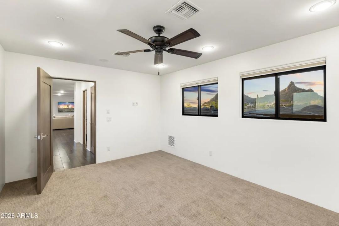 Real Estate Picture 54